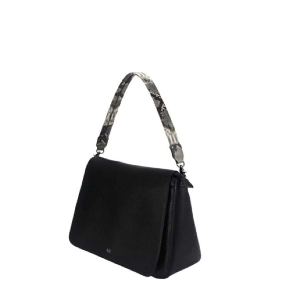 Elevate Your Style with Our Alligator Print Genie Shoulder Bag! Vegan leather - Picture 6 of 9